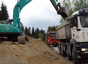 Zemeljska pripravljalna dela, gradnja cest, tlakovanje, asfaltiranje, gradnje škarp