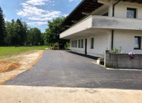 Zemeljska pripravljalna dela, gradnja cest, tlakovanje, asfaltiranje, gradnje škarp